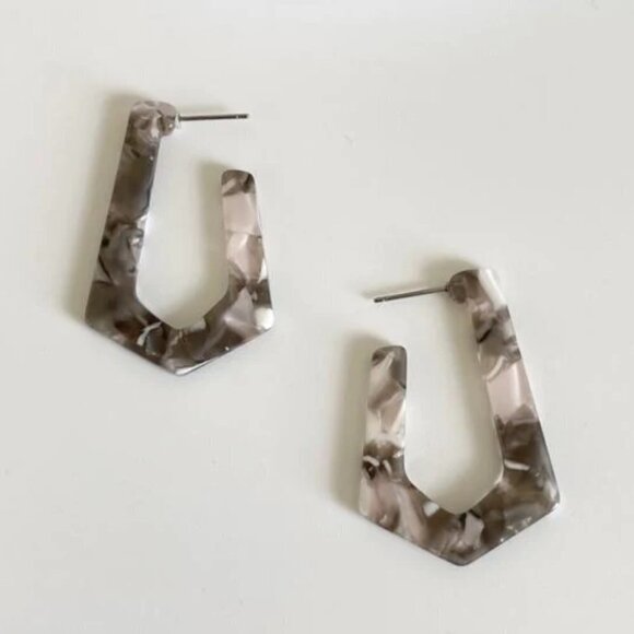 Tilly Statement Earrings. - Picture 1 of 3